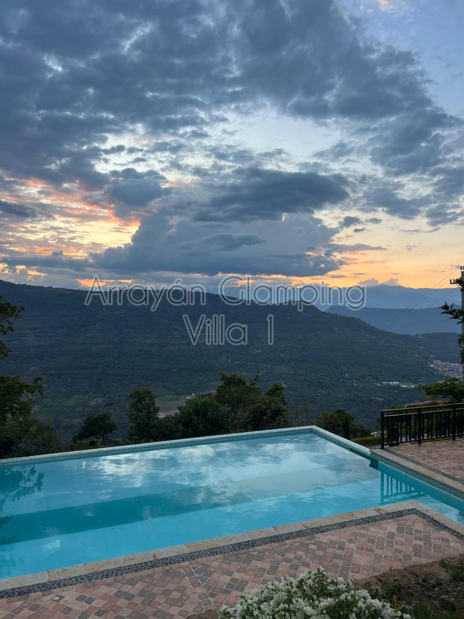 Arrayan Glamping Villa 1 サン・ヒル エクステリア 写真